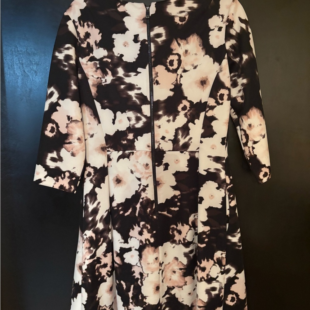 beautiful dress Vince Camuto